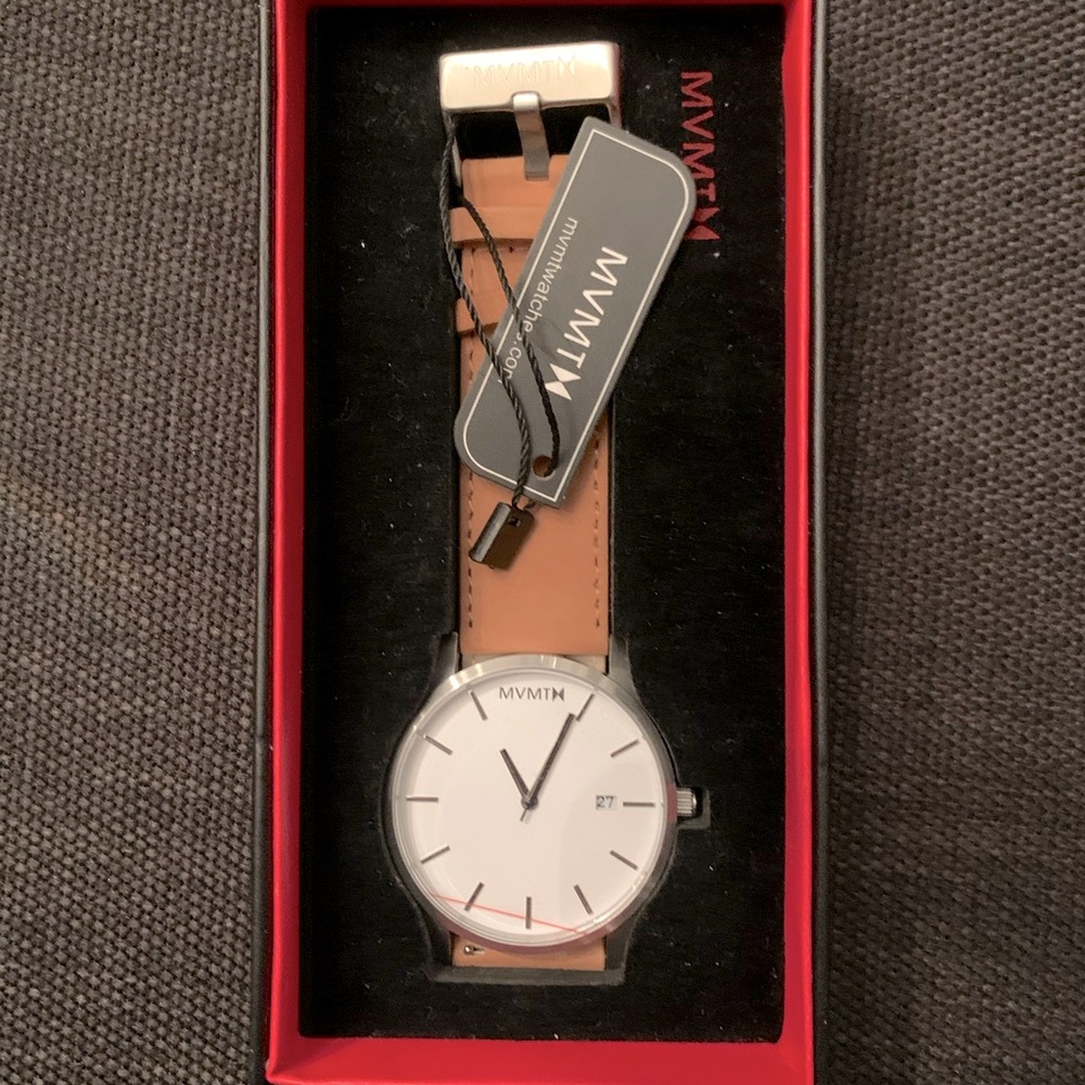 Tan MVMT Watch, BNIB w/Tags !